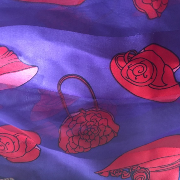 Red Hat Society scarves bundle of 5 - Picture 4 of 7